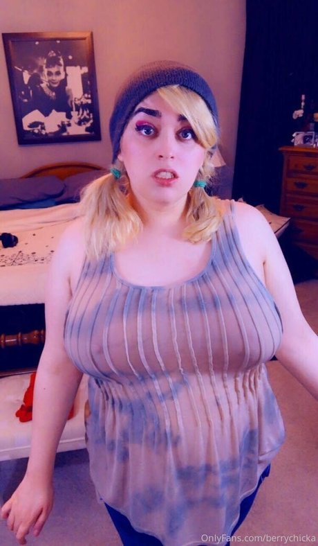 Foto di nudo di fuga di OnlyFans di Berrychicka