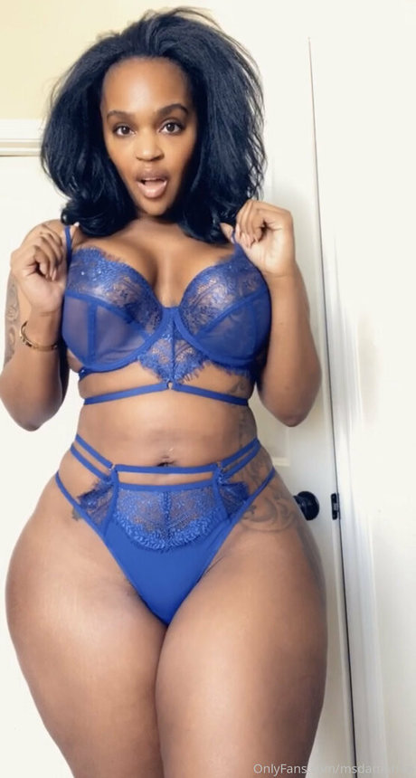 Foto di nudo di fuga di OnlyFans di Msdamnfree