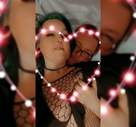 Bbwstonerdoll