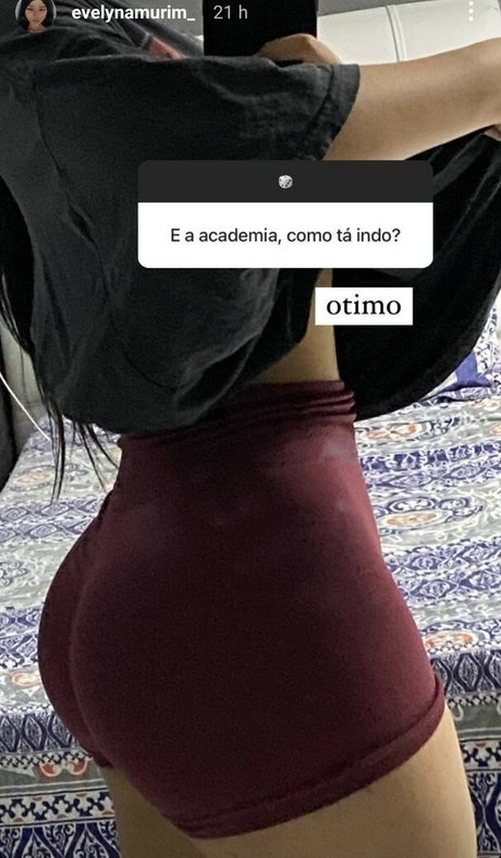 Foto di nudo di fuga di OnlyFans di Evelyncomfome