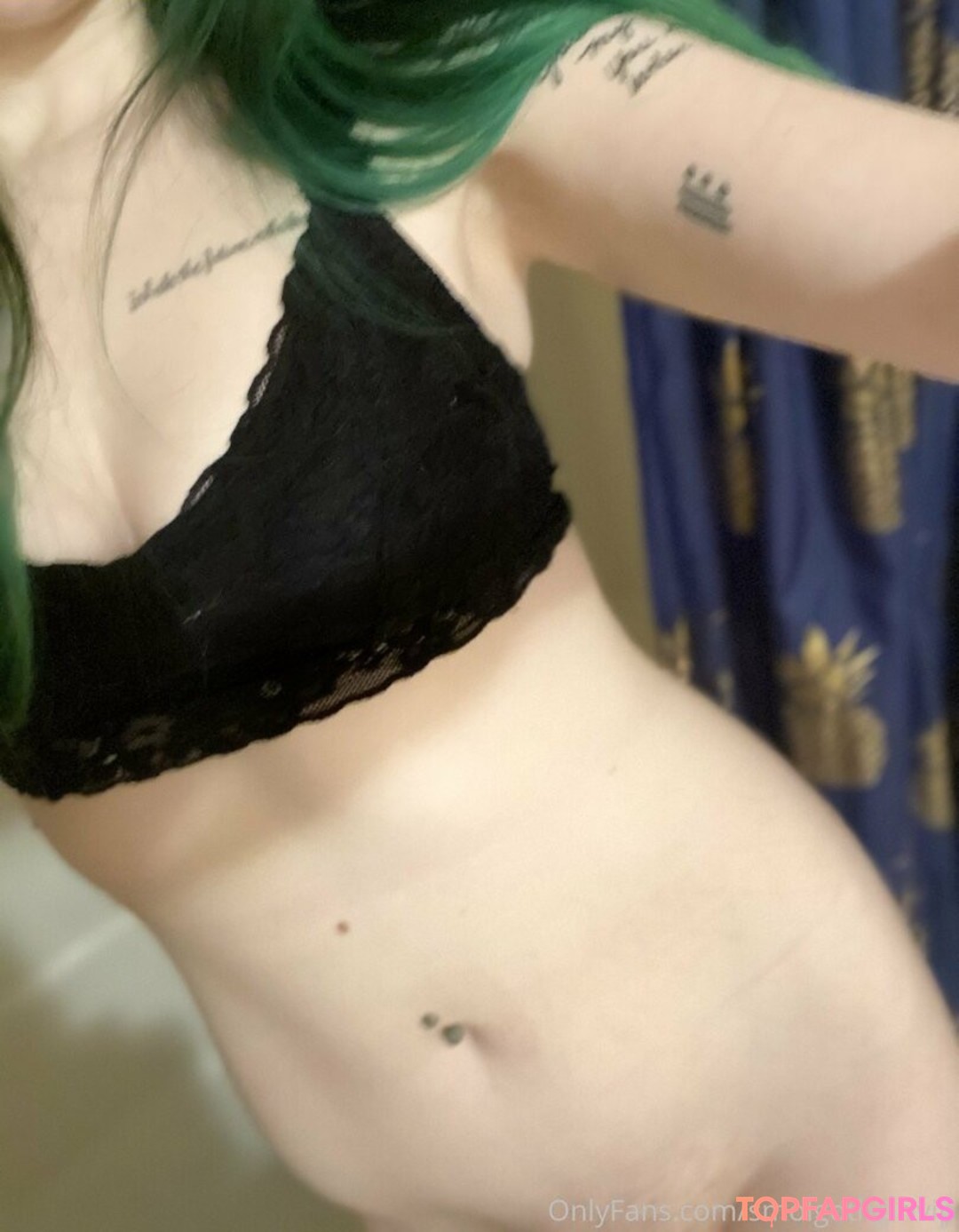 Foto di nudo di fuga di OnlyFans di Smolgothgirlvip #20 Foto di nudo di fuga di OnlyFans di Smolgothgirlvip #20