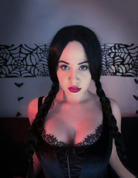 Foto di nudo di fuga di OnlyFans di Natashawestyy