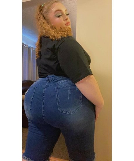 Foto di nudo di fuga di OnlyFans di Allisonbeenmobn