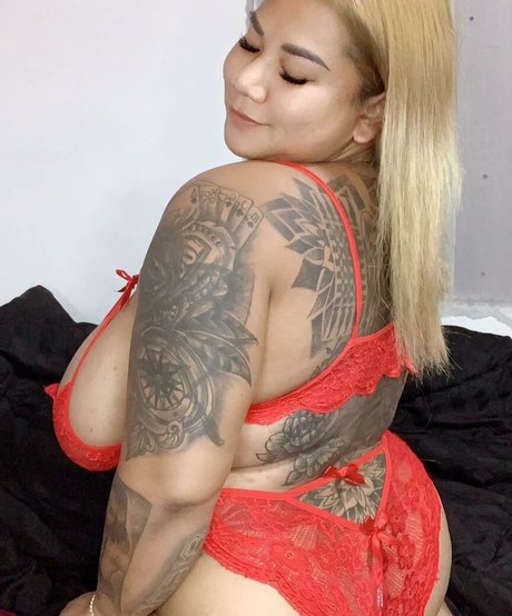 Foto di nudo di fuga di OnlyFans di Sara Chubby