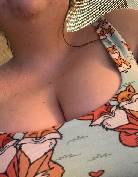 Foto di nudo di fuga di OnlyFans di Maisonfoxqueen