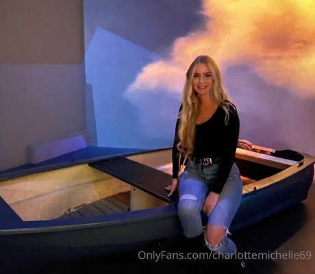 Charlottemichelle69