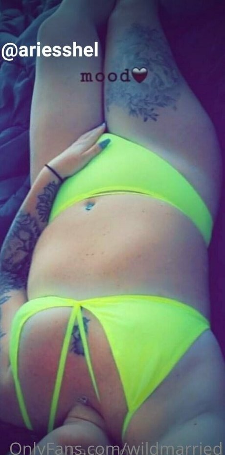 Foto di nudo di fuga di OnlyFans di Wildmarried