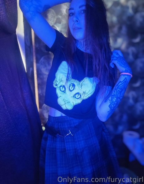 Foto di nudo di fuga di OnlyFans di Furycatgirl