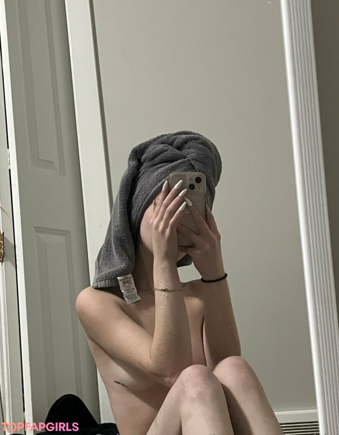 Foto di nudo di fuga di OnlyFans di Brunettebhabie #129 Foto di nudo di fuga di OnlyFans di Brunettebhabie #129