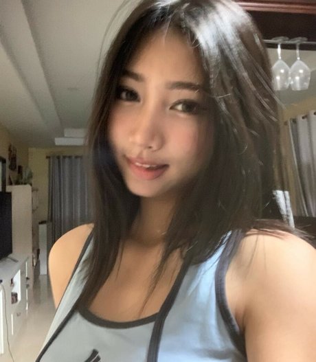 Foto di nudo di fuga di OnlyFans di Miyaosami