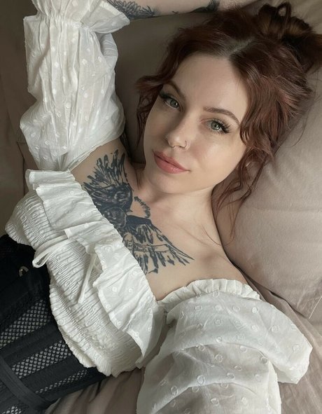 Foto di nudo di fuga di OnlyFans di Edgarallanxhoe