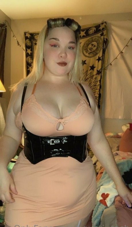 Foto di nudo di fuga di OnlyFans di Aquariusash