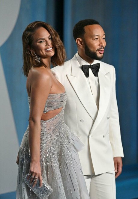 Foto di nudo di fuga di OnlyFans di Chrissy Teigen