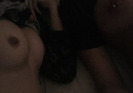 Foto di nudo di fuga di OnlyFans di Shailene Woodley