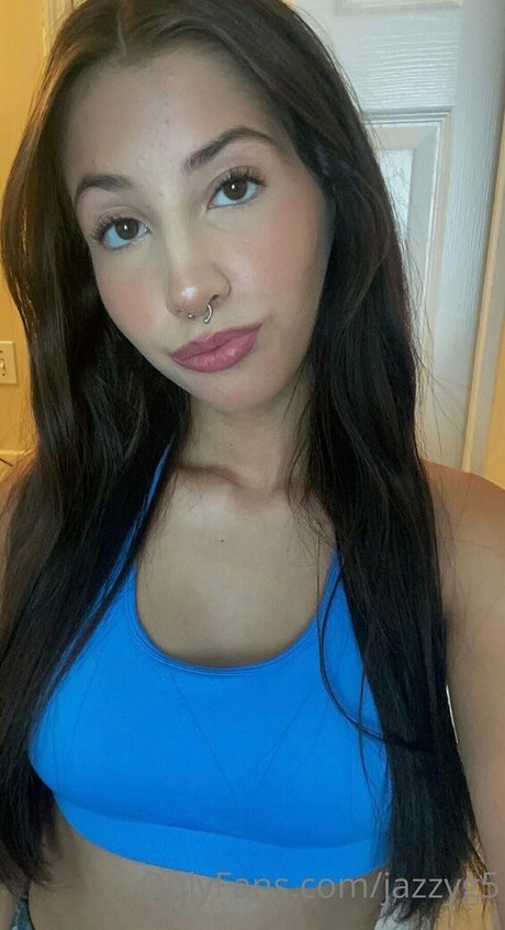 Foto di nudo di fuga di OnlyFans di Jazzyg5