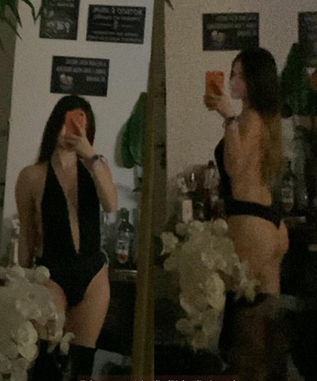 Foto di nudo di fuga di OnlyFans di Deborahguedess