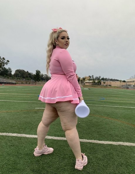 Pixiechickxoxo