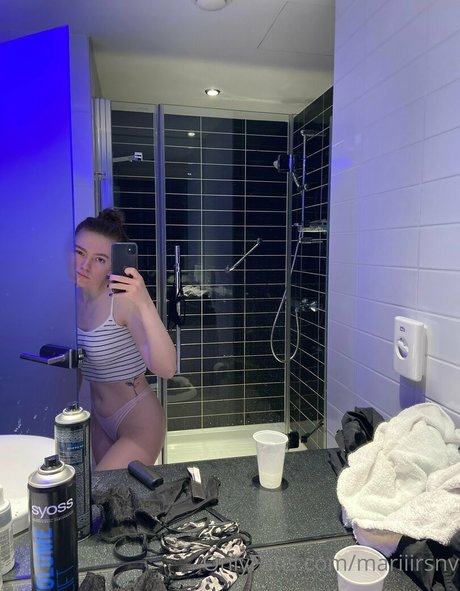Foto di nudo di fuga di OnlyFans di Mariiirsnv
