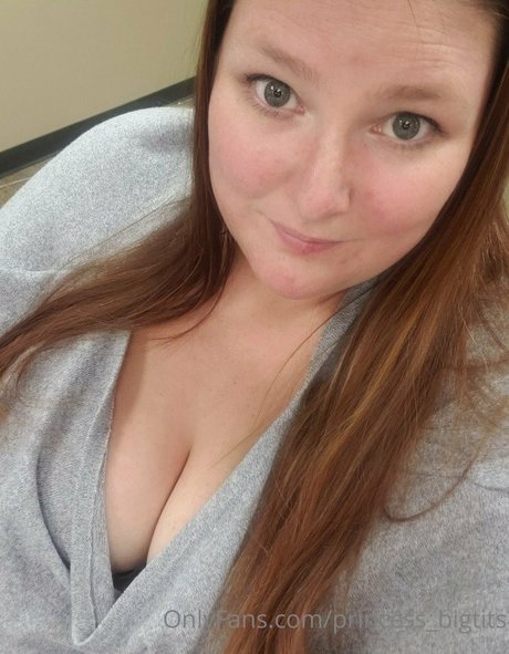 Foto di nudo di fuga di OnlyFans di Princess Big Tits