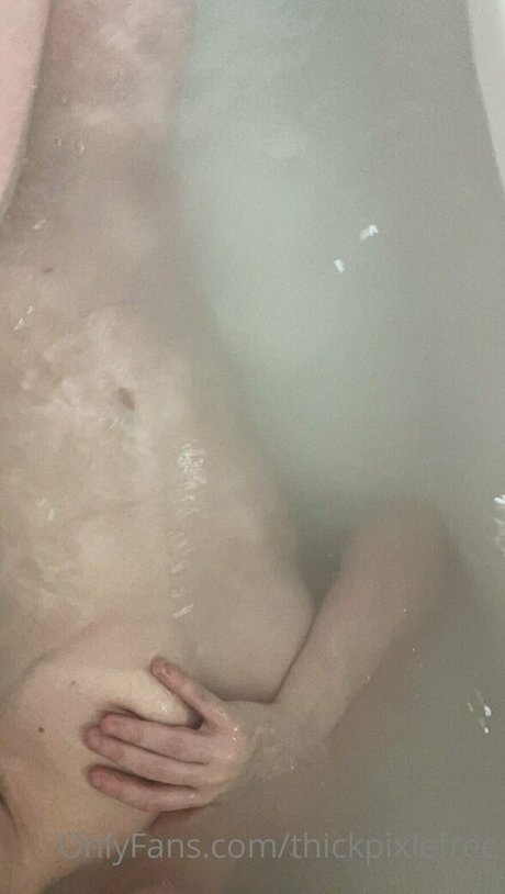Foto di nudo di fuga di OnlyFans di Thickpixiefree