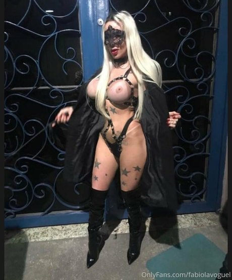 Foto di nudo di fuga di OnlyFans di Fabiolavoguel