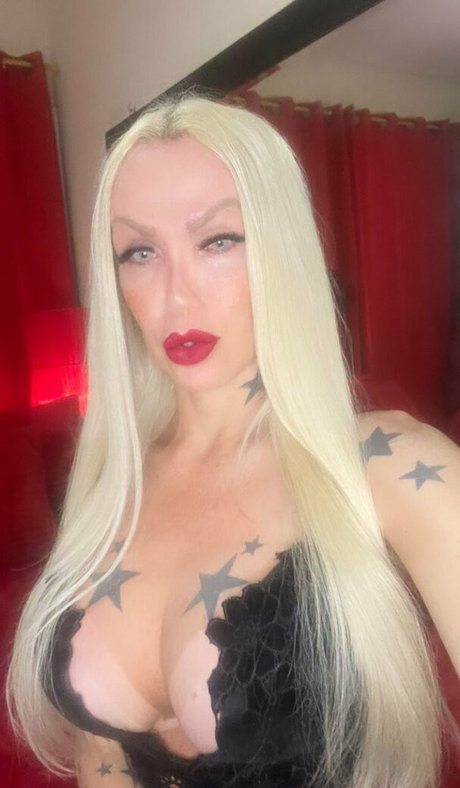 Foto di nudo di fuga di OnlyFans di Fabiolavoguel