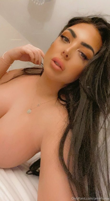 Ameliaxxx