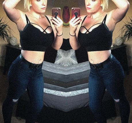 Foto di nudo di fuga di OnlyFans di Sarah Neuhaus