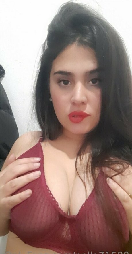 Foto di nudo di fuga di OnlyFans di Nella71588
