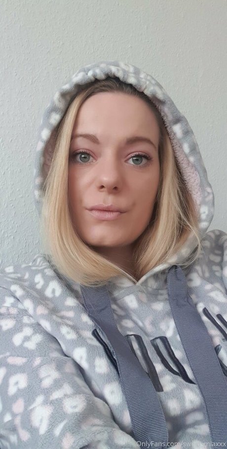 Foto di nudo di fuga di OnlyFans di Sweetmiaxxx