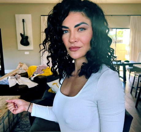 Foto di nudo di fuga di OnlyFans di Jessica Szohr