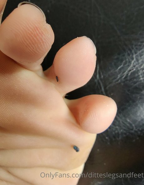 Ditteslegsandfeet