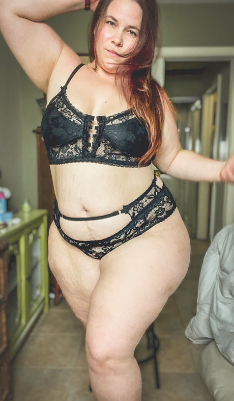 Foto di nudo di fuga di OnlyFans di Thejacquielaitiere