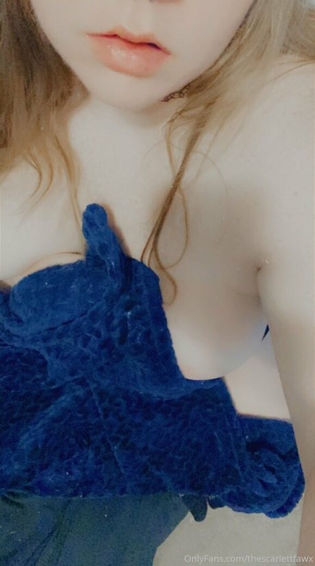 Thescarlettfawx