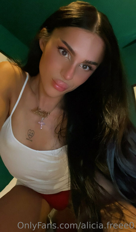 Foto di nudo di fuga di OnlyFans di Aliciafreee0