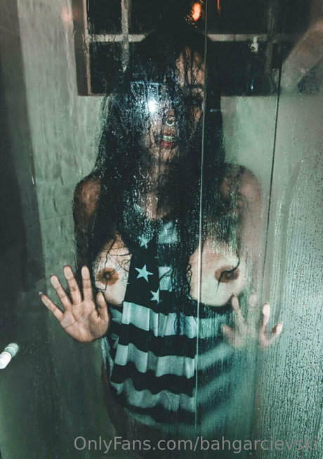 Foto di nudo di fuga di OnlyFans di Bahgk