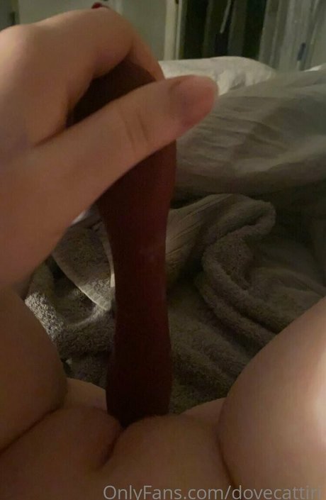 Foto di nudo di fuga di OnlyFans di Dovecattiri