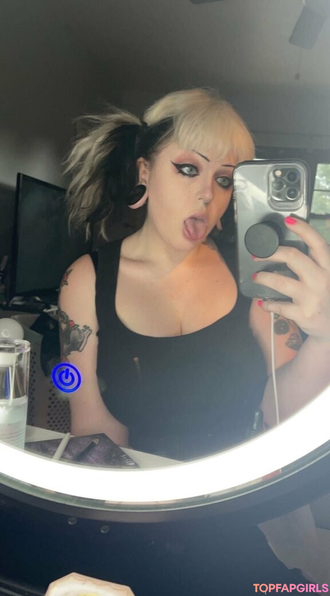 Foto di nudo di fuga di OnlyFans di Freensfwpeaches #34 Foto di nudo di fuga di OnlyFans di Freensfwpeaches #34
