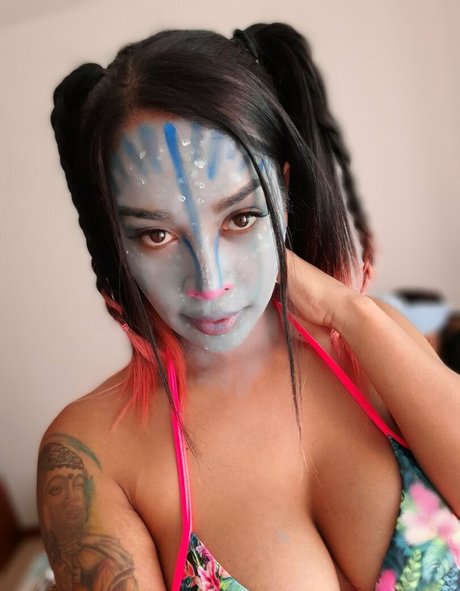 Foto di nudo di fuga di OnlyFans di Lolitasquirt