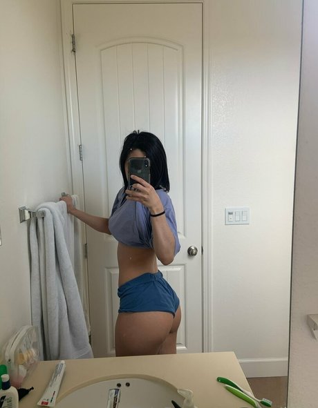 Foto di nudo di fuga di OnlyFans di Rinnykuun