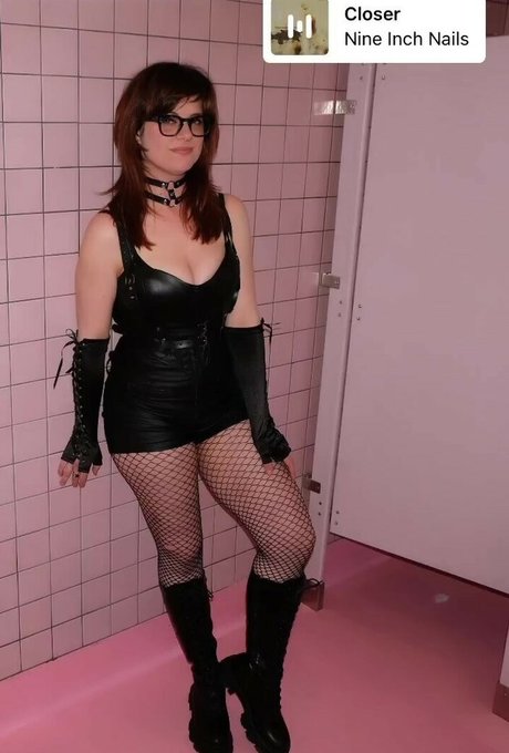 Foto di nudo di fuga di OnlyFans di Allie Goertz
