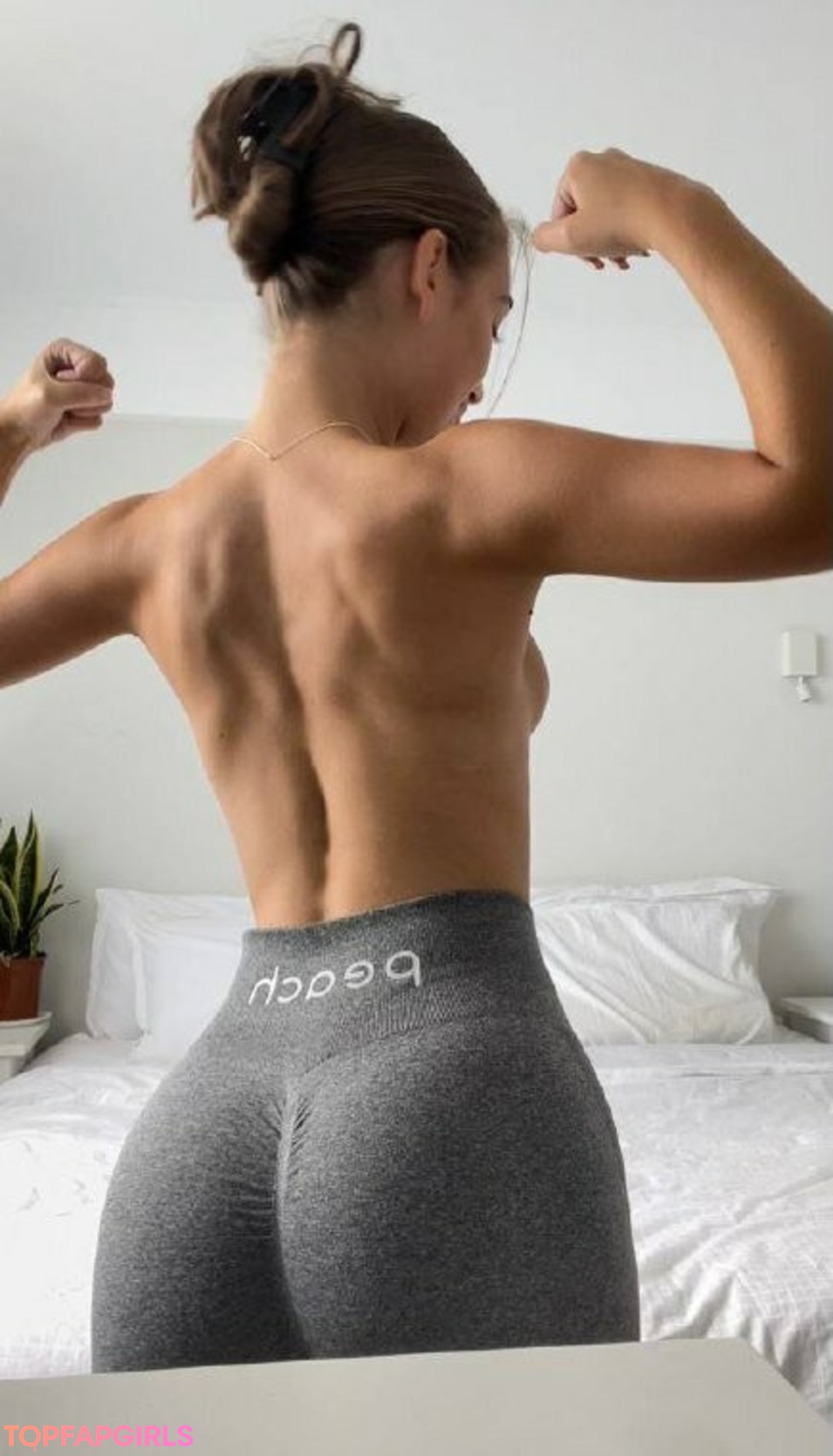 Foto di nudo di fuga di OnlyFans di Georgina Rose #8 Foto di nudo di fuga di OnlyFans di Georgina Rose #8