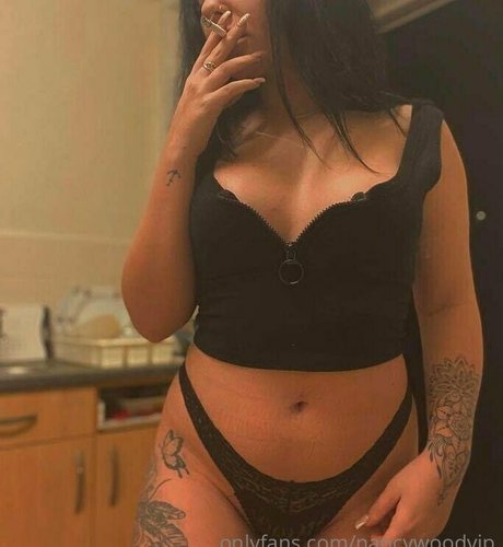 Foto di nudo di fuga di OnlyFans di Itsnancywoodfree