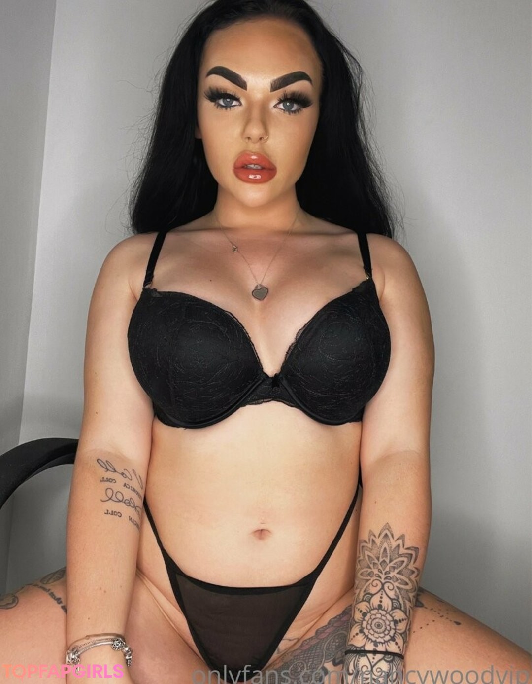 Foto di nudo di fuga di OnlyFans di Itsnancywoodfree #916 Foto di nudo di fuga di OnlyFans di Itsnancywoodfree #916