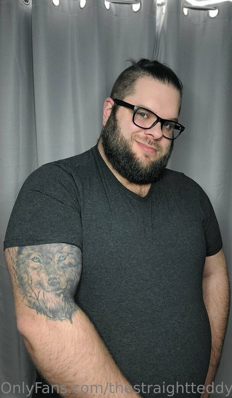 Foto di nudo di fuga di OnlyFans di Thestraightteddybearfree