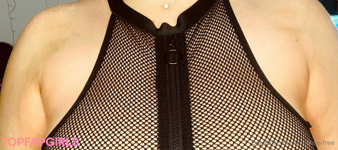 Foto di nudo di fuga di OnlyFans di Thrilllhoefree #51 Foto di nudo di fuga di OnlyFans di Thrilllhoefree #51