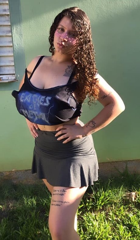 Foto di nudo di fuga di OnlyFans di Ashley Alves