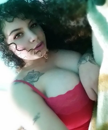 Foto di nudo di fuga di OnlyFans di Ashley Alves