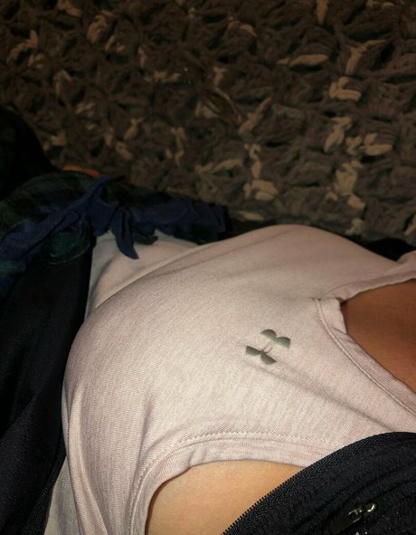 Foto di nudo di fuga di OnlyFans di Ajonesfeet