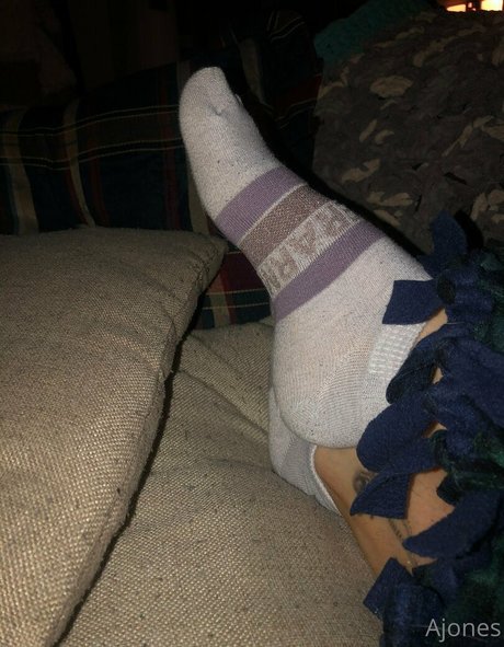 Ajonesfeet